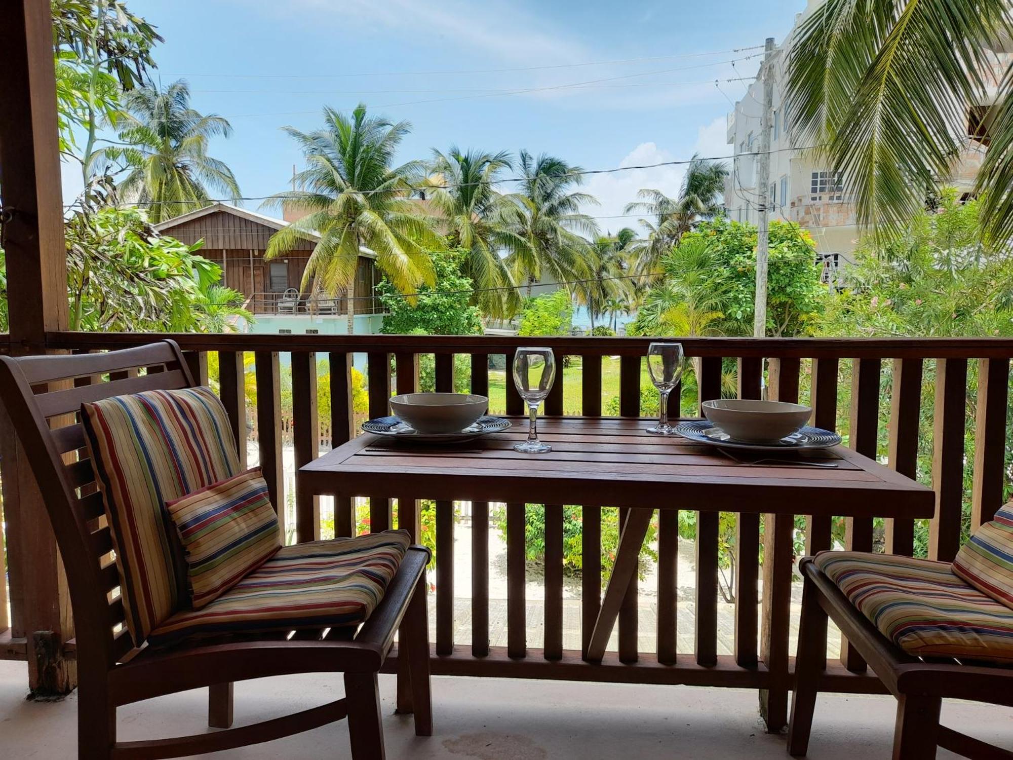 Amanda'S Place Casa Amancer - Sea View, Pool And Tropical Garden キー・カーカー エクステリア 写真